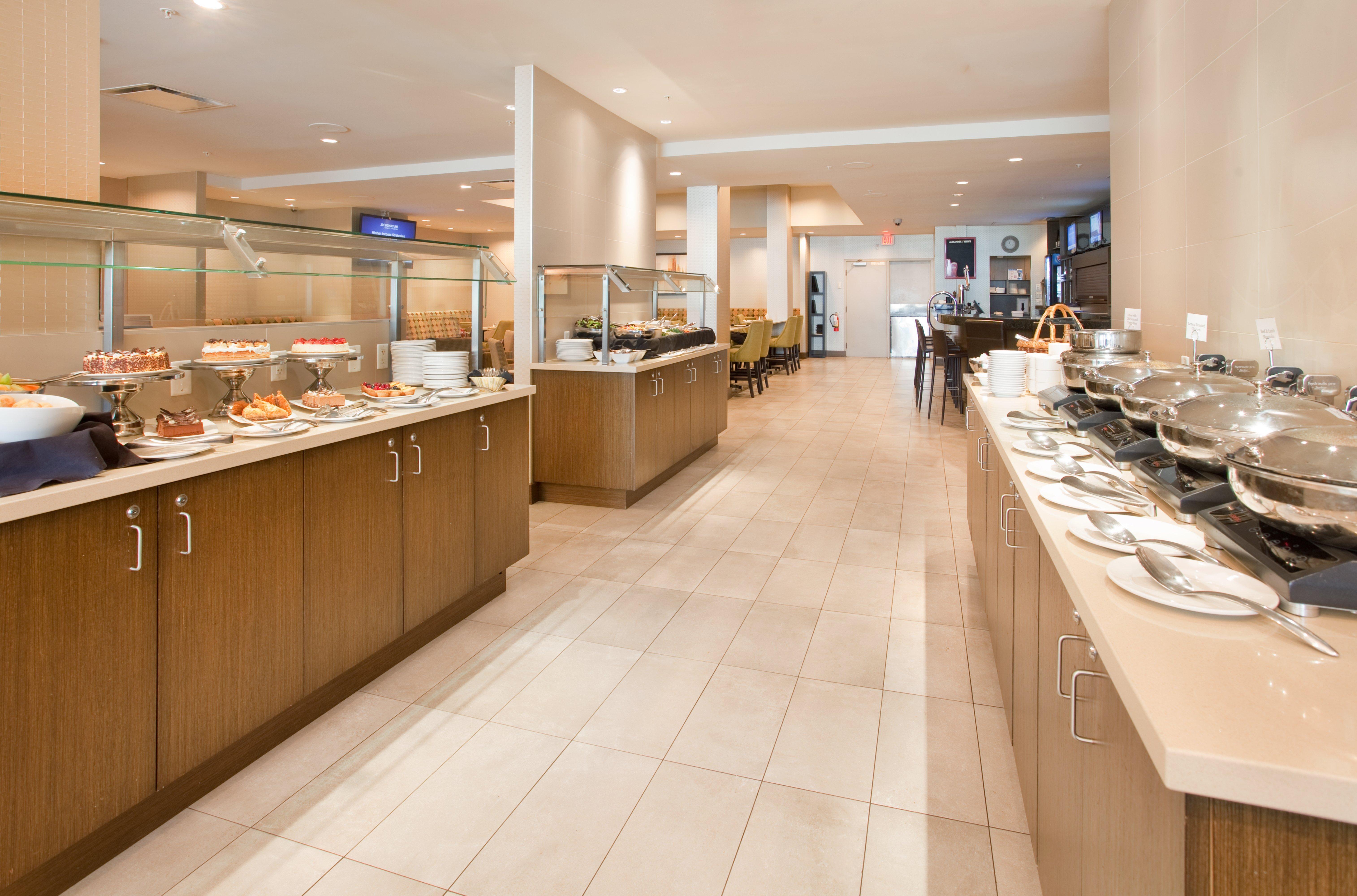 Holiday Inn Vancouver-Centre Broadway By Ihg Экстерьер фото