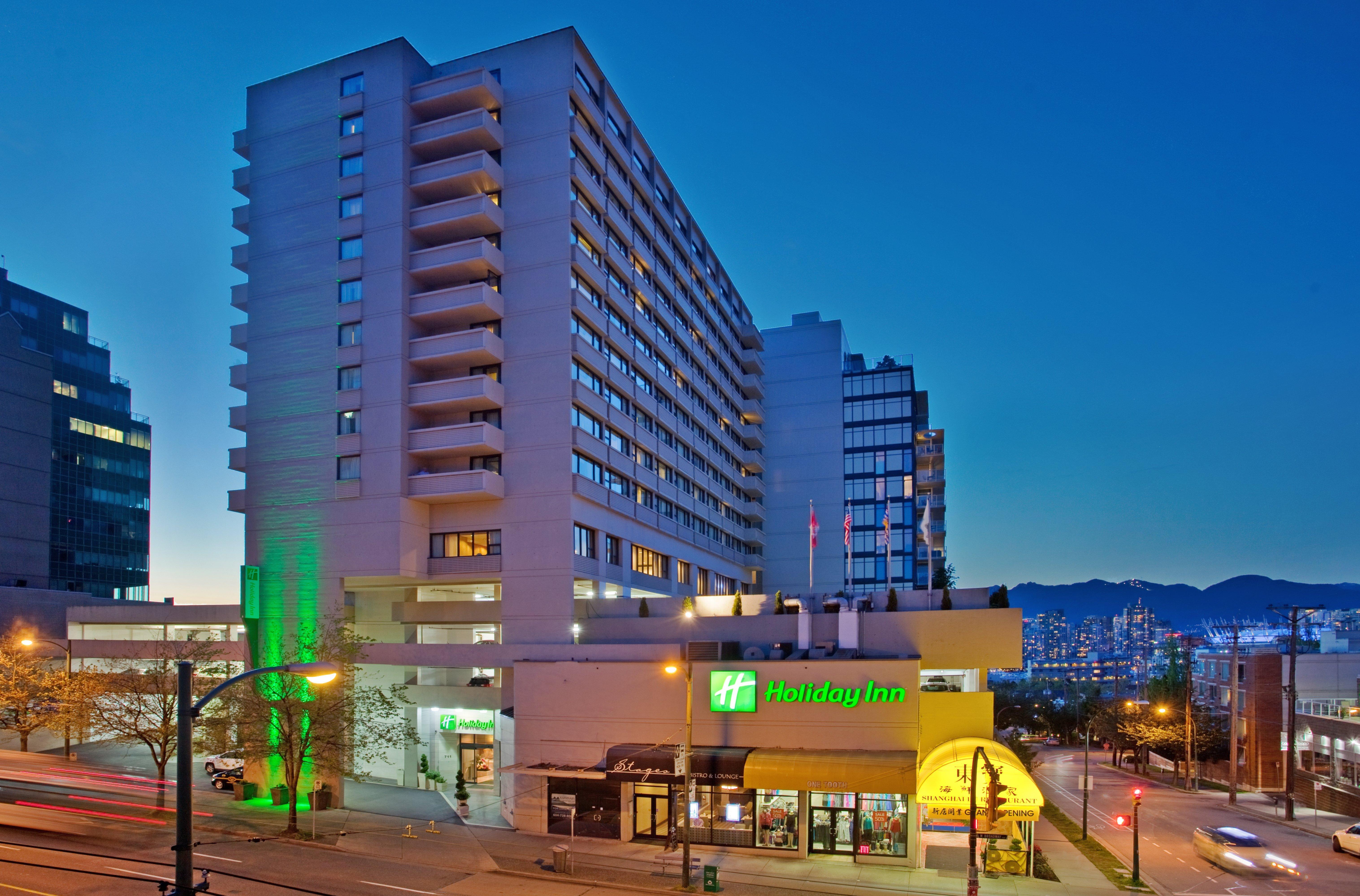 Holiday Inn Vancouver-Centre Broadway By Ihg Экстерьер фото