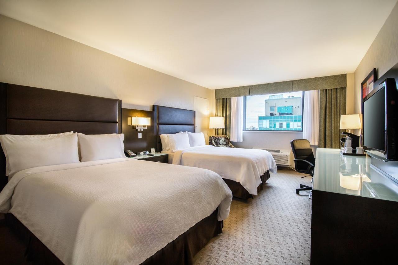 Holiday Inn Vancouver-Centre Broadway By Ihg Экстерьер фото